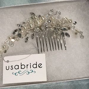 Emmy floral bridal comb